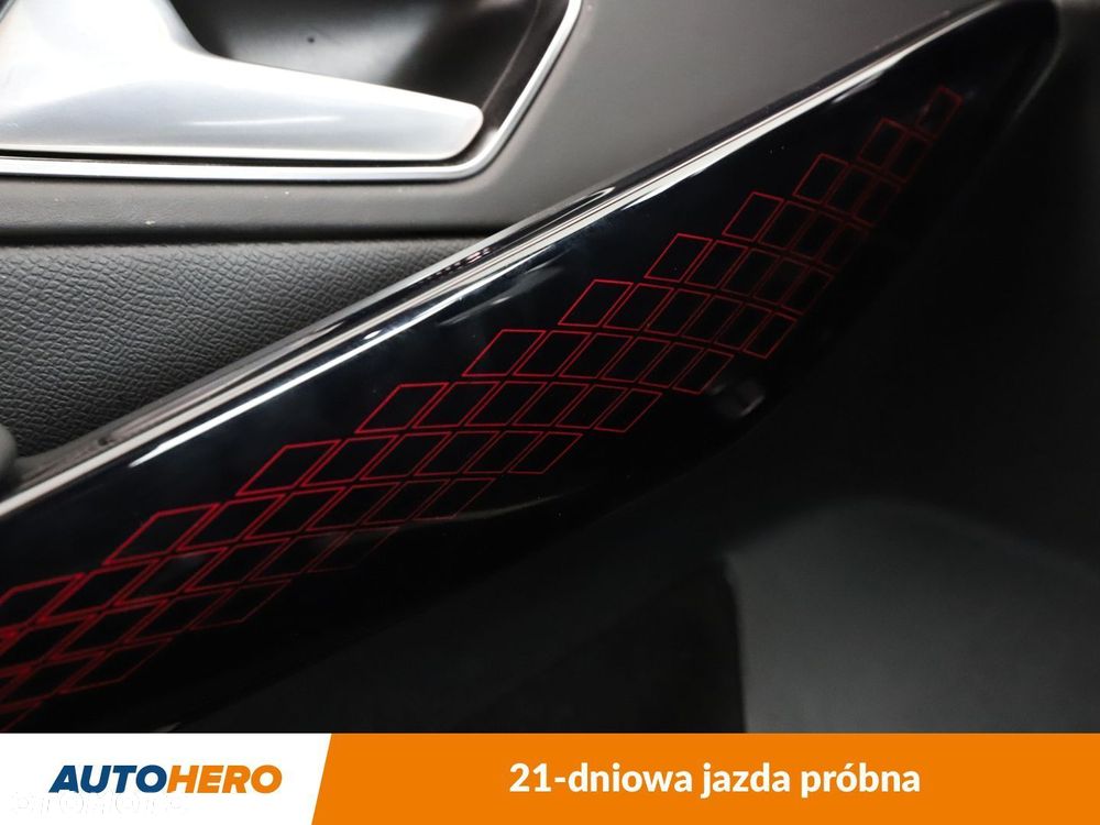 DS Automobiles DS 7 Crossback - 40