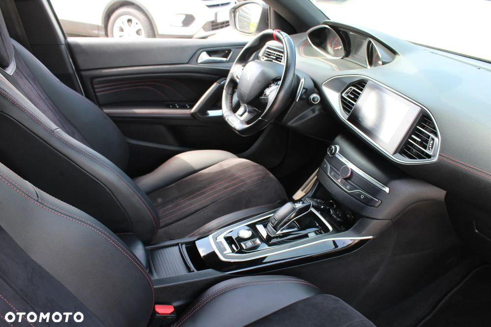 Peugeot 308 2.0 BlueHDi GT S&S EAT8 - 23