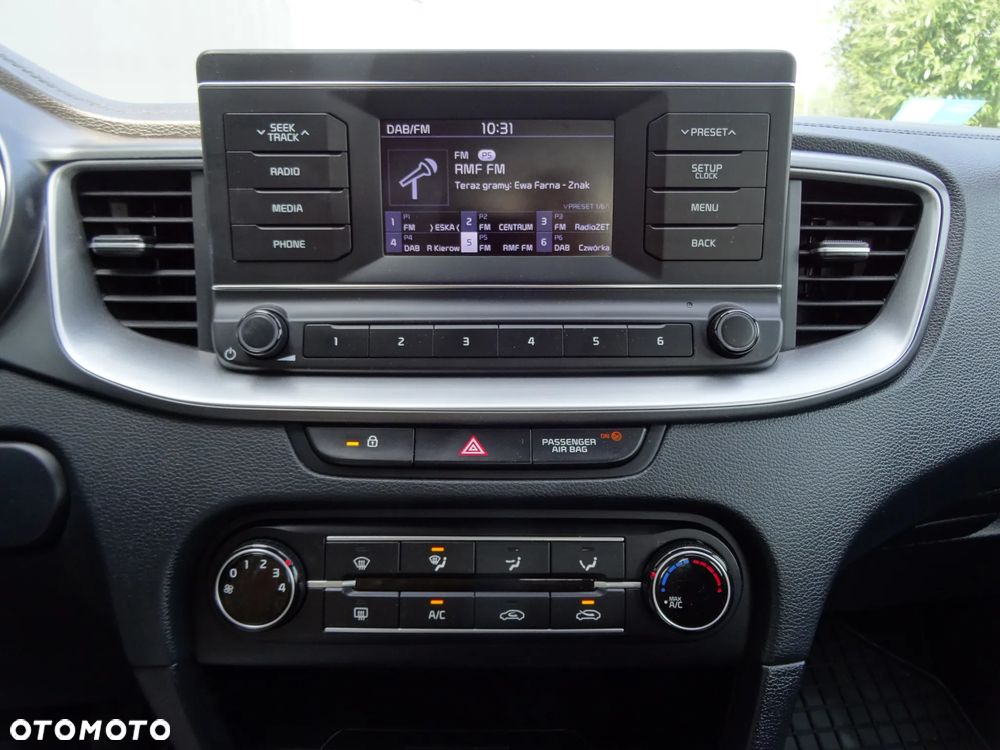 Kia Ceed 1.5 T-GDI L - 11