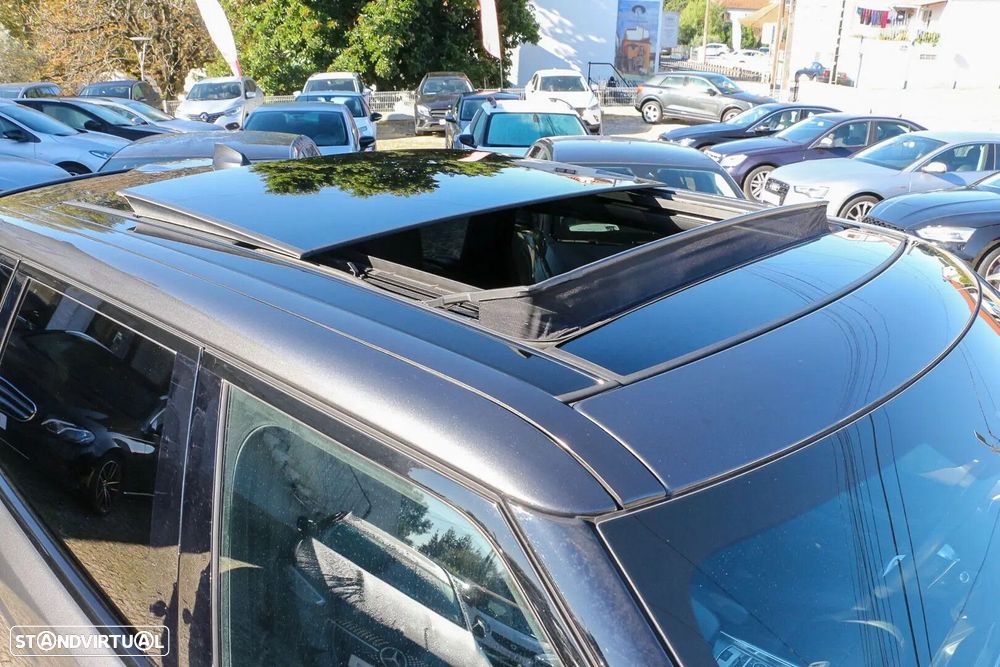 Land Rover Range Rover Sport 2.0 Si4 PHEV HSE Dynamic Stealth - 27