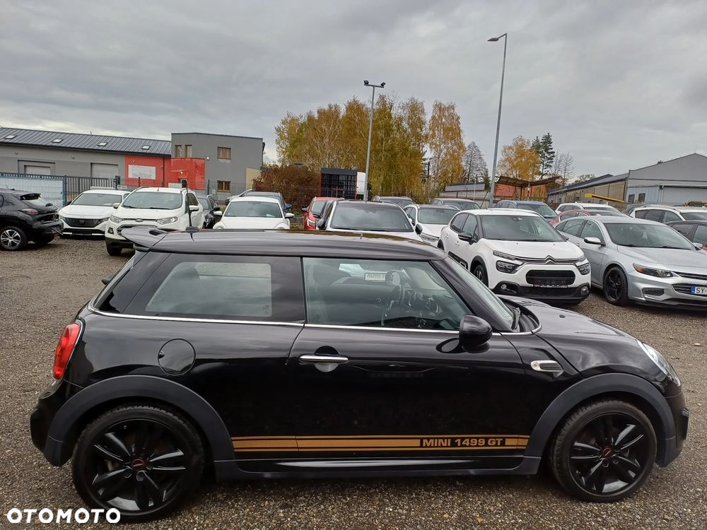 MINI Cooper John Works Trim - 7