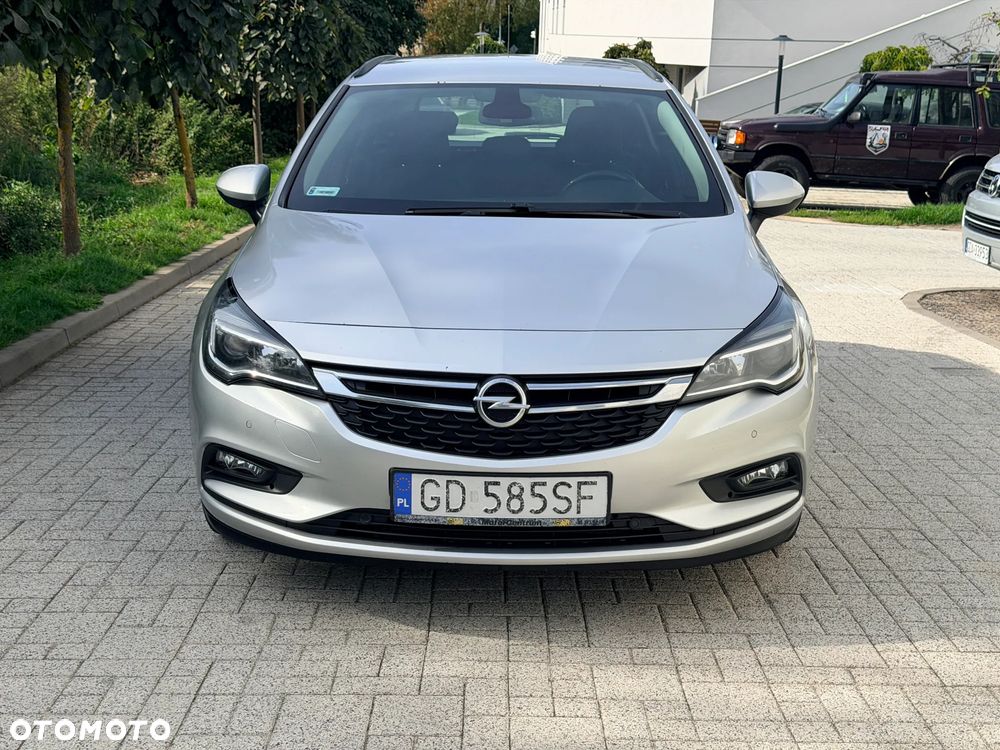 Opel Astra 1.6 CDTI Elite S&S - 2