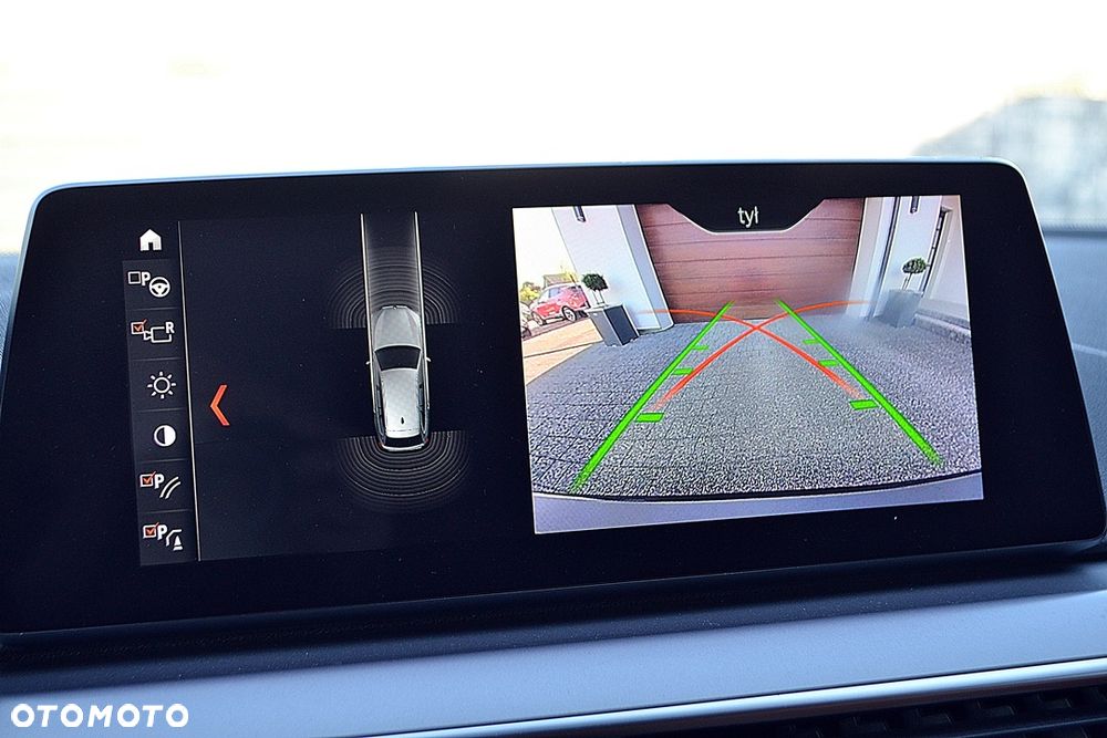 BMW Seria 5 520d Luxury Line sport - 22