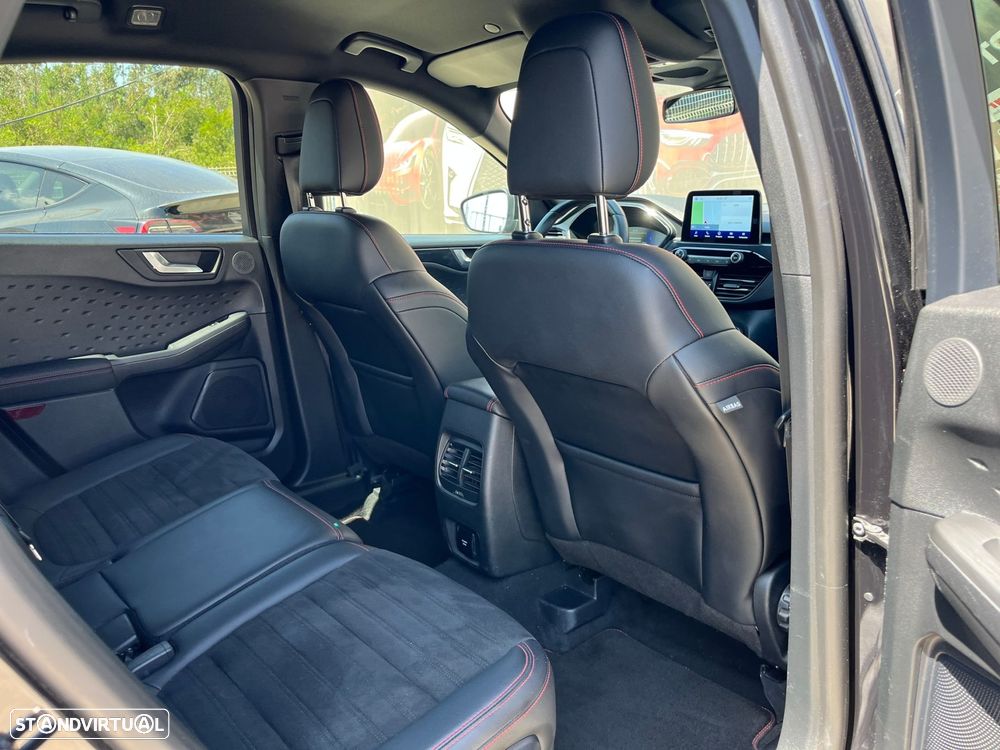 Ford Kuga 2.0 EcoBlue Hybrid ST-LINE - 49