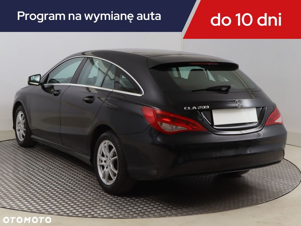Mercedes-Benz CLA - 6