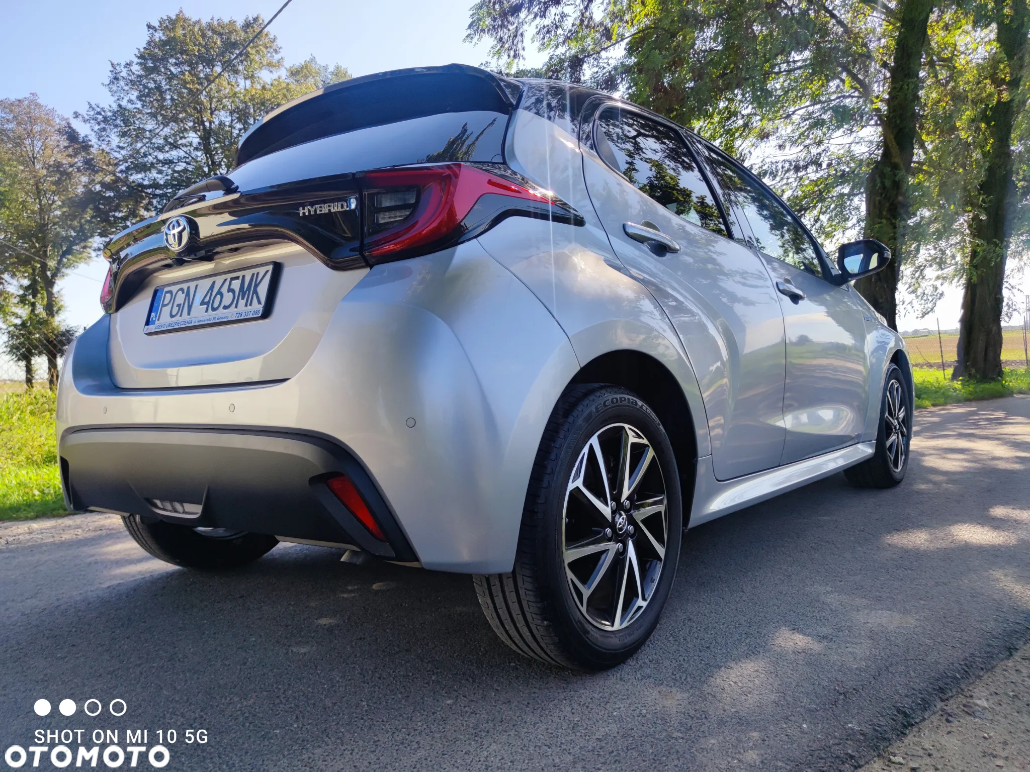 Toyota Yaris 1.5 VVT-iE Luxe - 11