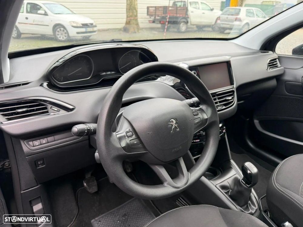 Peugeot 208 1.2 VTi Active - 5
