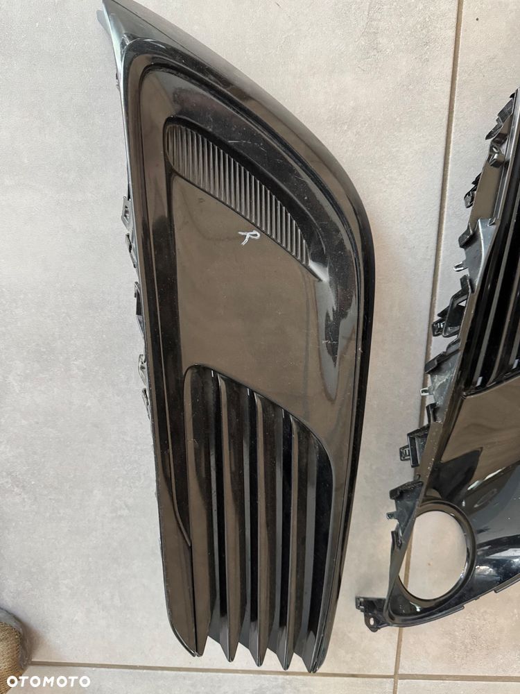 Toyota Auris Avensis Aygo kratka zderzak - 10