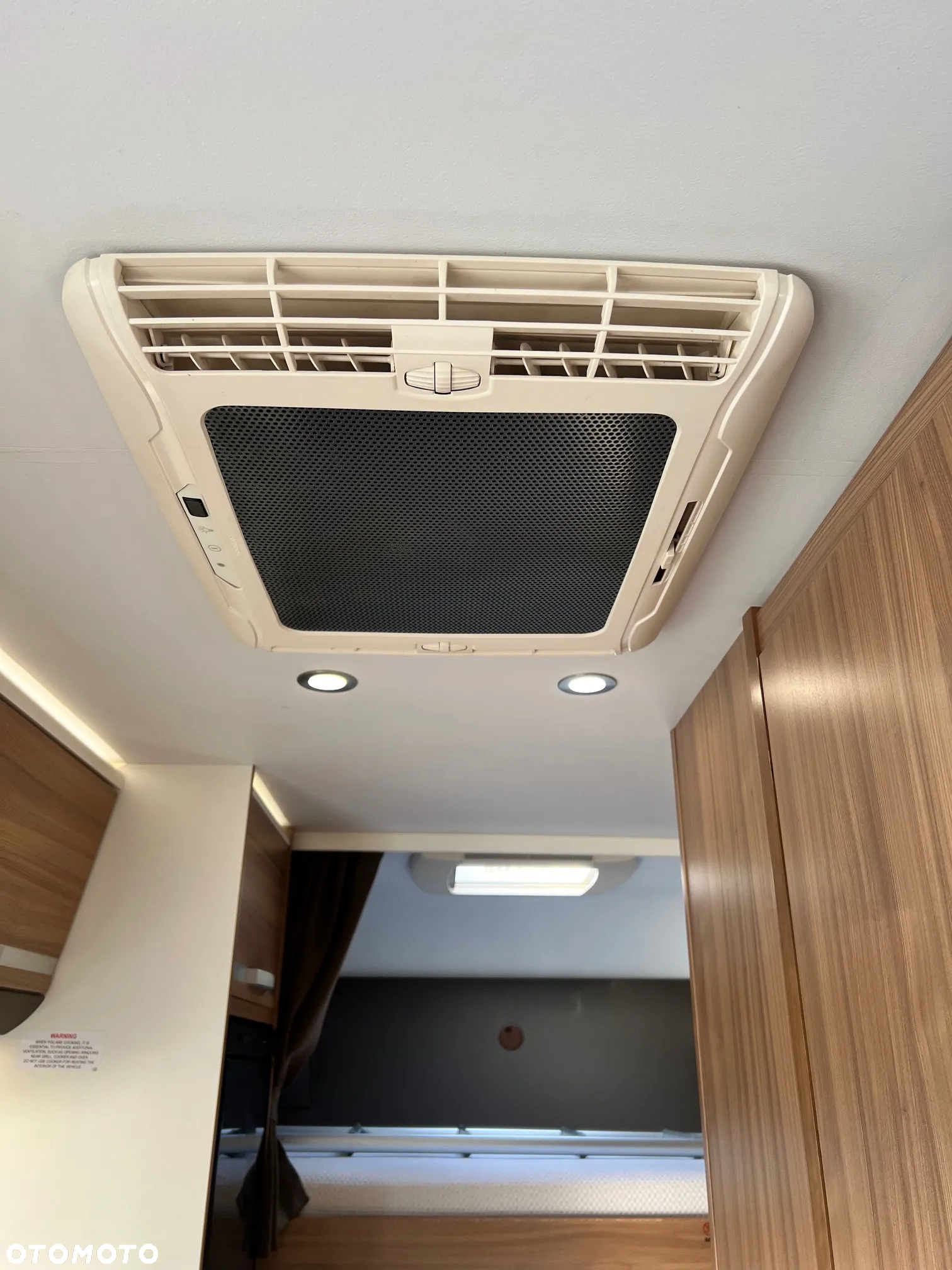 Adria Coral XL 670 DK - 12