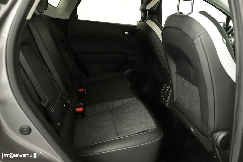 Renault Captur 1.0 TCe Techno Bi-Fuel - 24