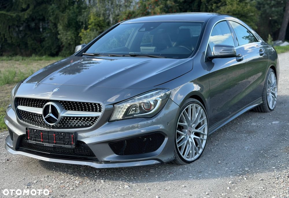 Mercedes-Benz CLA 180 7G-DCT AMG Line - 19