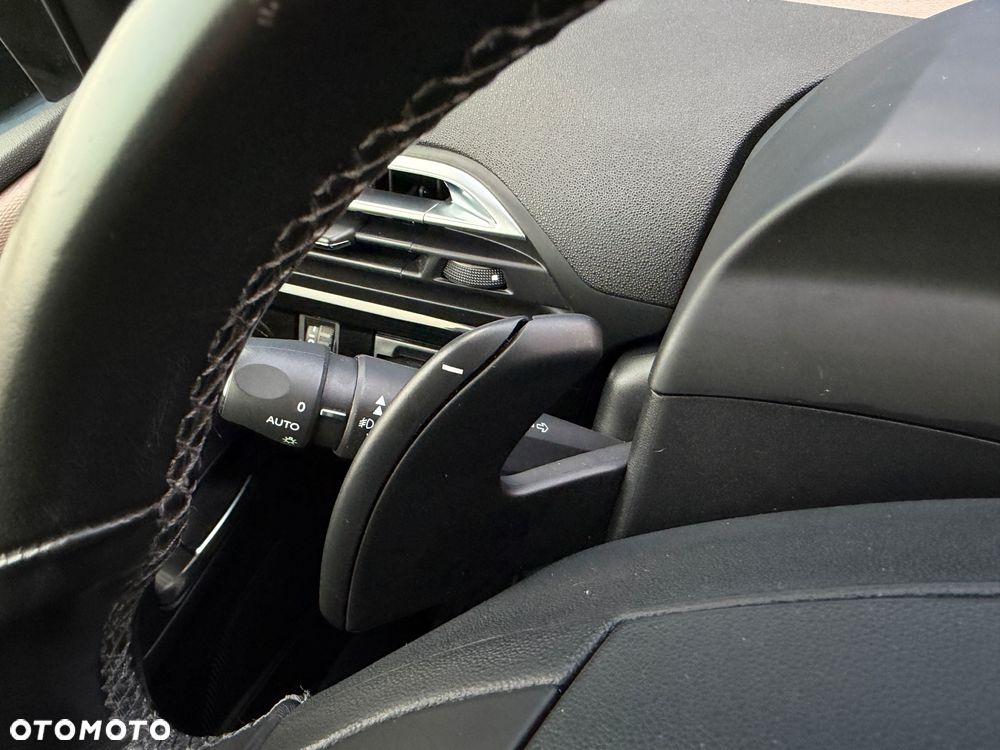 Citroën C4 Grand Picasso 2.0 BlueHDi Exclusive - 28