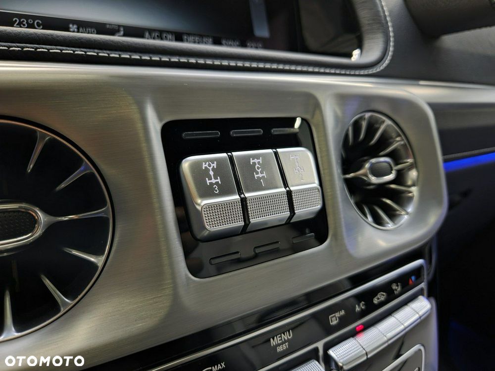 Mercedes-Benz Klasa G AMG 63 - 29