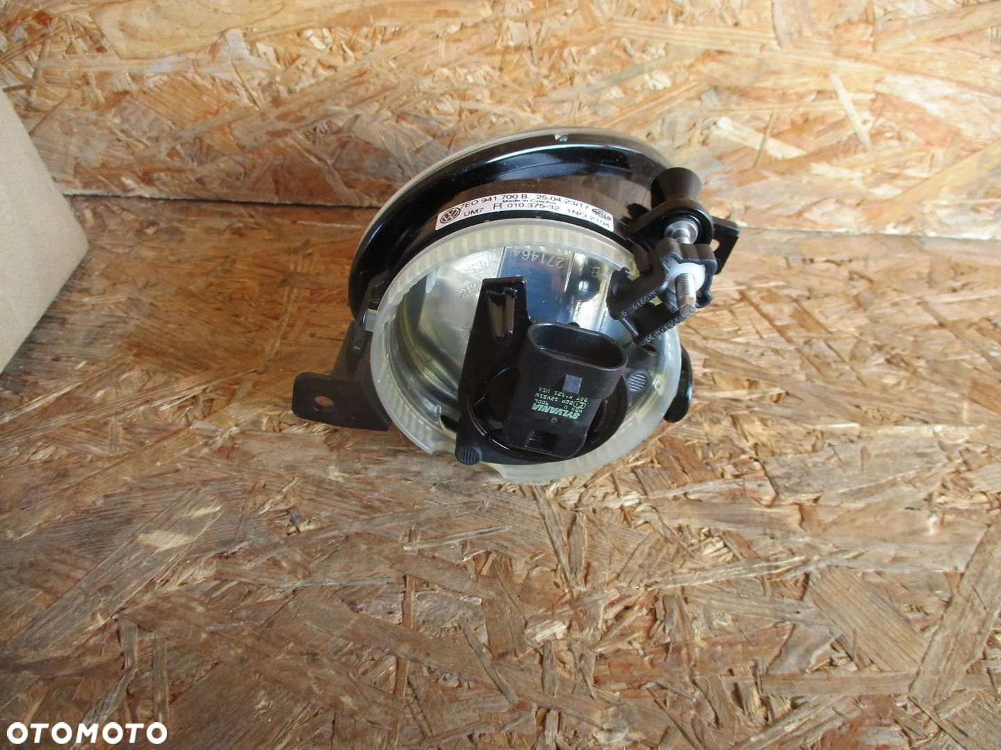 HALOGEN PRAWY VW T5 7E0 - 2