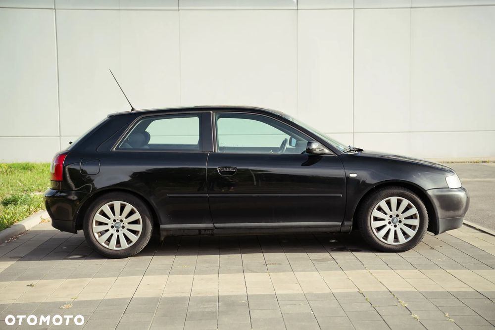 Audi A3 3-drzwiowe 1.9 TDI Ambition - 8