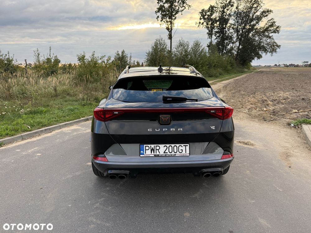 Cupra Formentor - 13