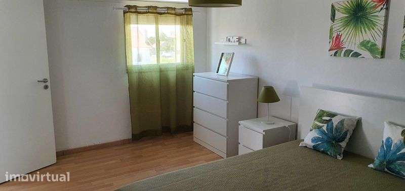 T1-Mobilado e equipado nos Moinhos da Funcheira- Amadora - Grande imagem: 2/5