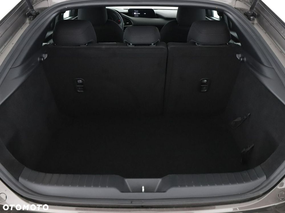 Mazda 3 SKYACTIV-D 1.8 SELECTION - 21