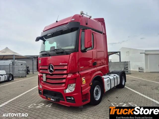 Mercedes-Benz 1851 - 1