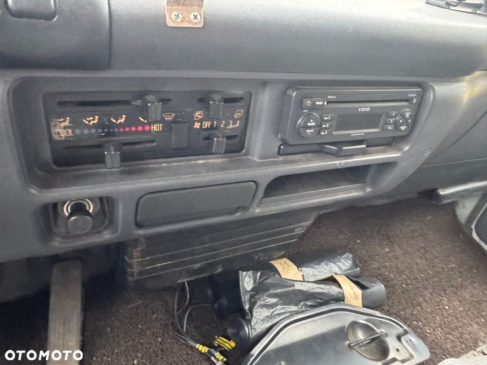 Isuzu NPR P35 Wywrotka Tylko 48 tys Opony Michelin Jak Nowe Brygadówka Dobelkabina Doka Dubelkabina - 16