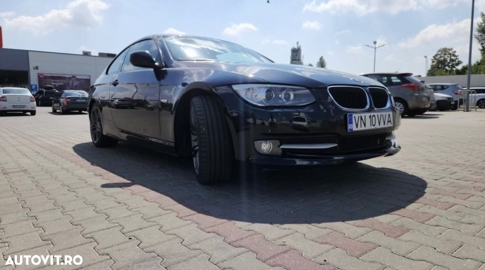 BMW Seria 3 320d Coupe - 3