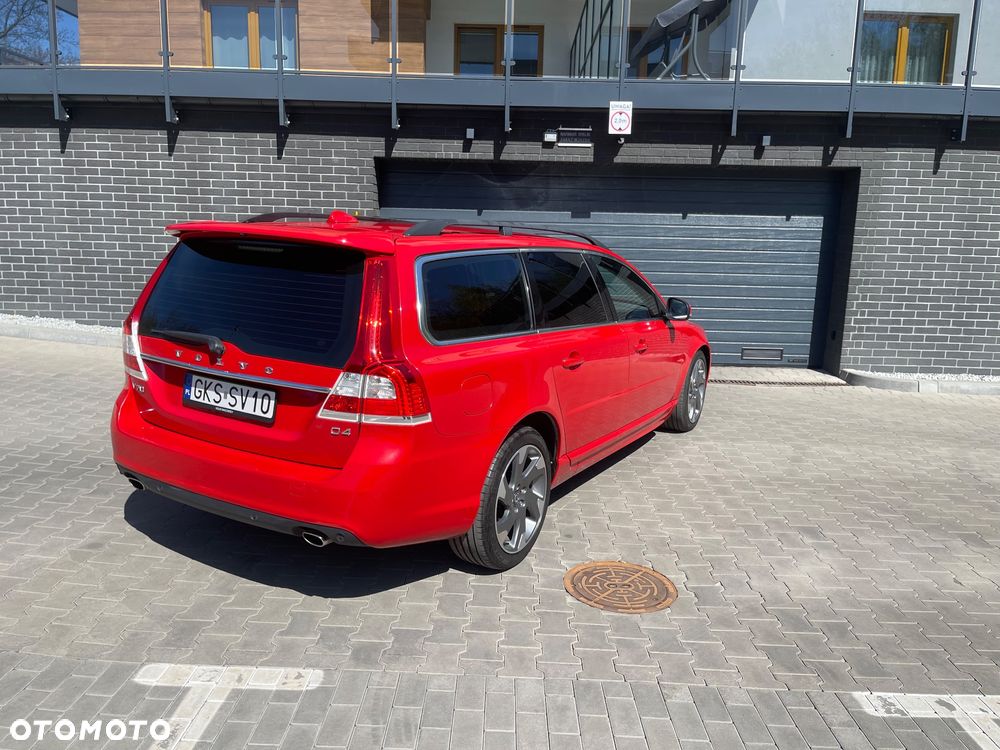 Volvo V70 D4 Geartronic Momentum - 4