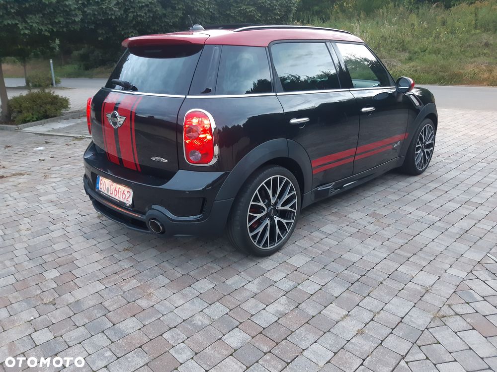 MINI John Cooper Works ALL4 - 4