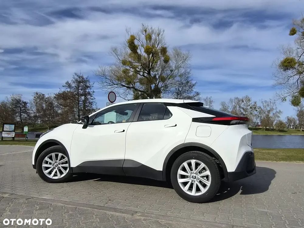 Toyota C-HR - 16