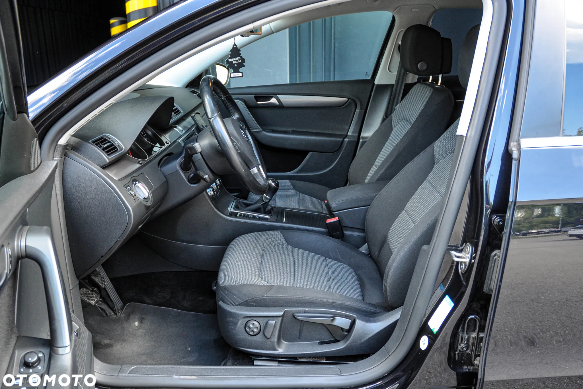 Volkswagen Passat 1.4 TSI BMT Comfortline - 8