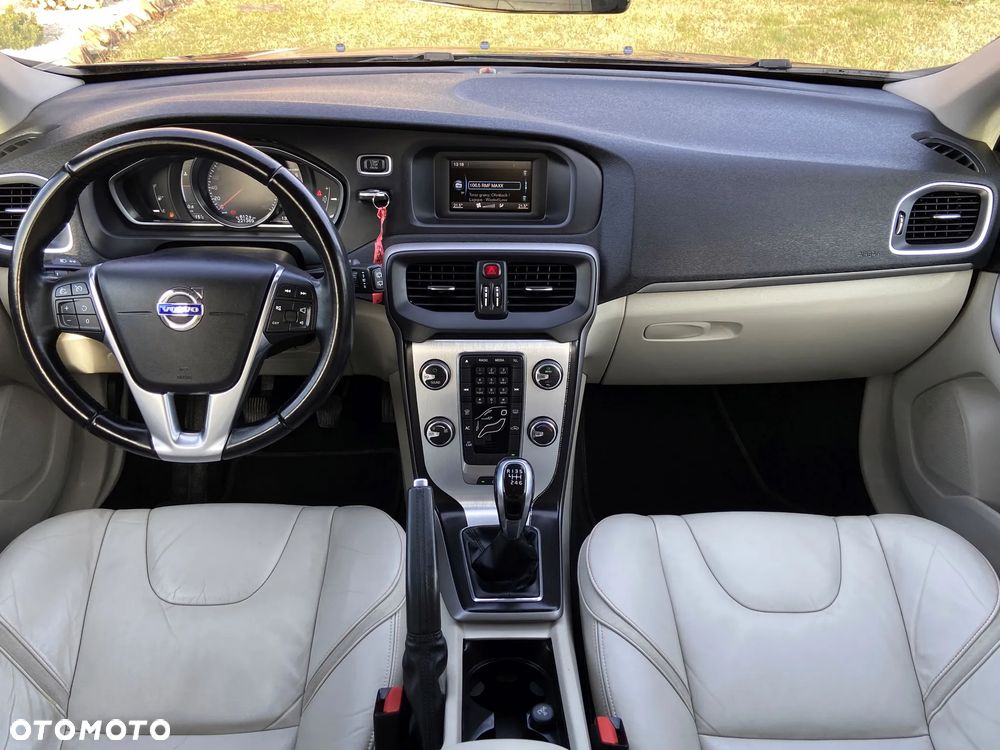 Volvo V40 D2 Ocean Race - 28