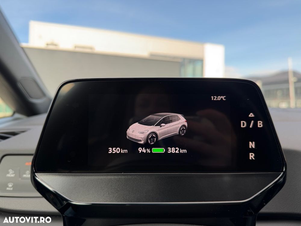 Volkswagen Golf 1.5 TSI eHybrid DSG PHEV Style - 26