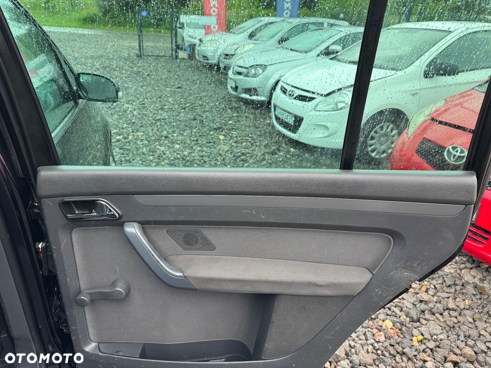 Volkswagen Touran 1.6 Trendline - 17