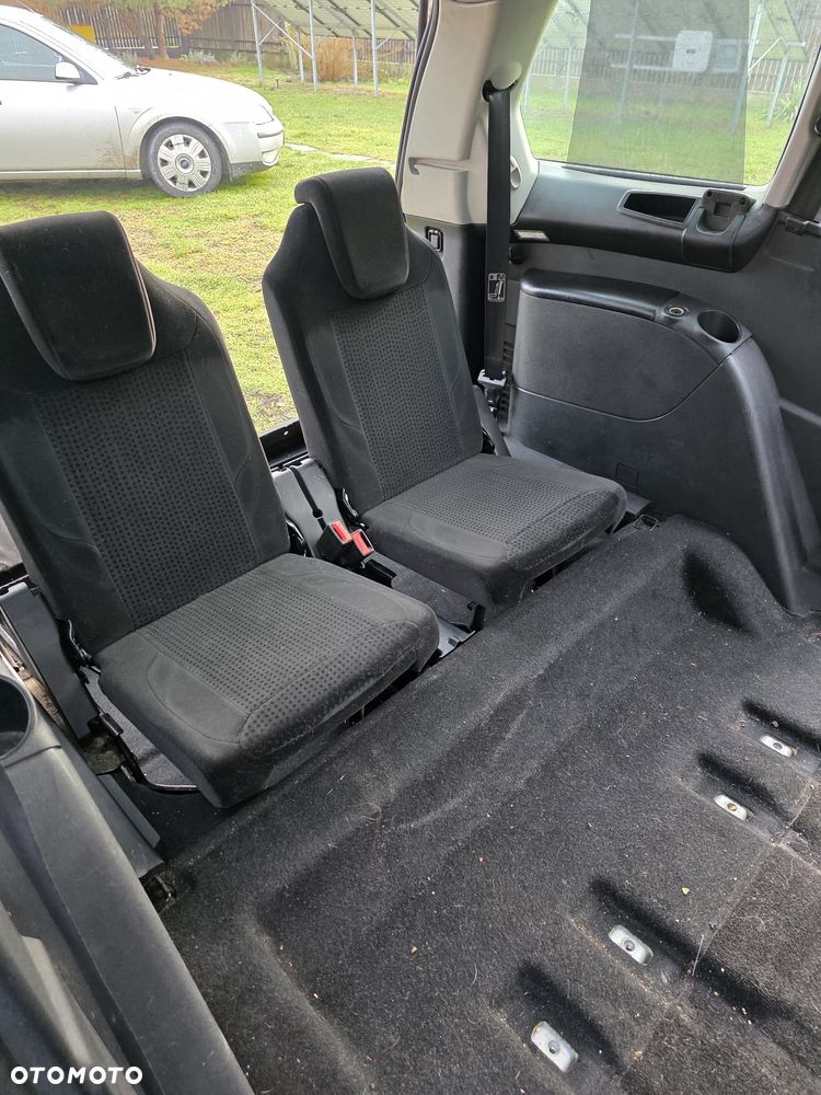 Citroën C4 Grand Picasso 2.0 HDi FAP 7-Sitzer Exclusive - 17