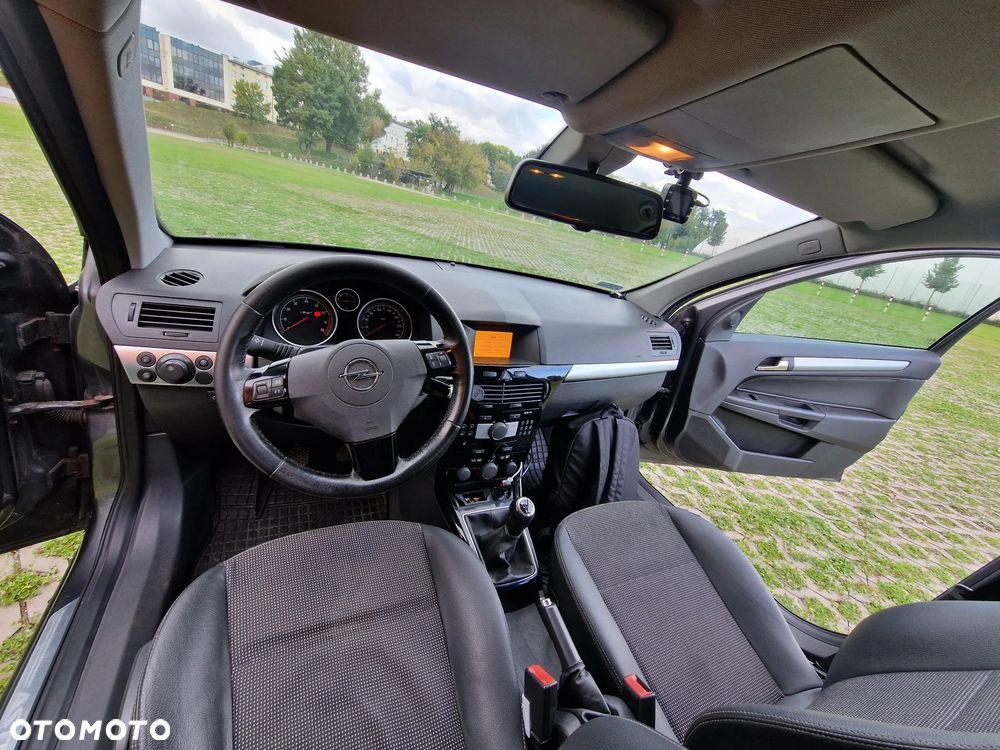 Opel Astra 1.8 Cosmo - 14