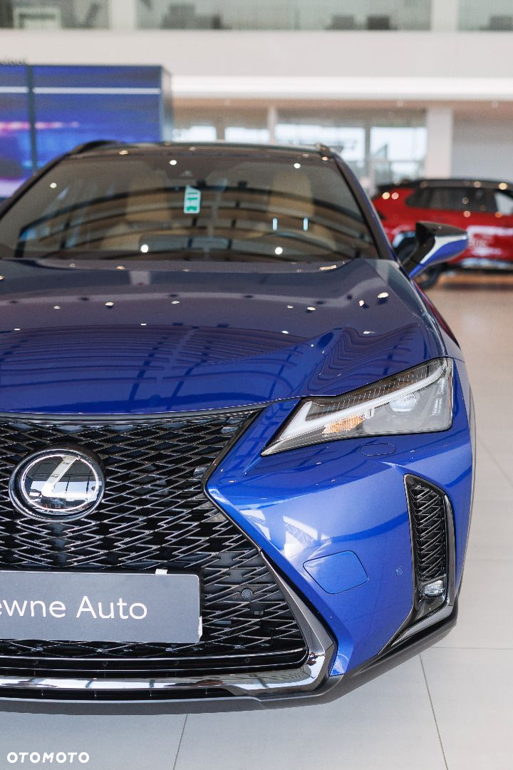 Lexus UX - 13