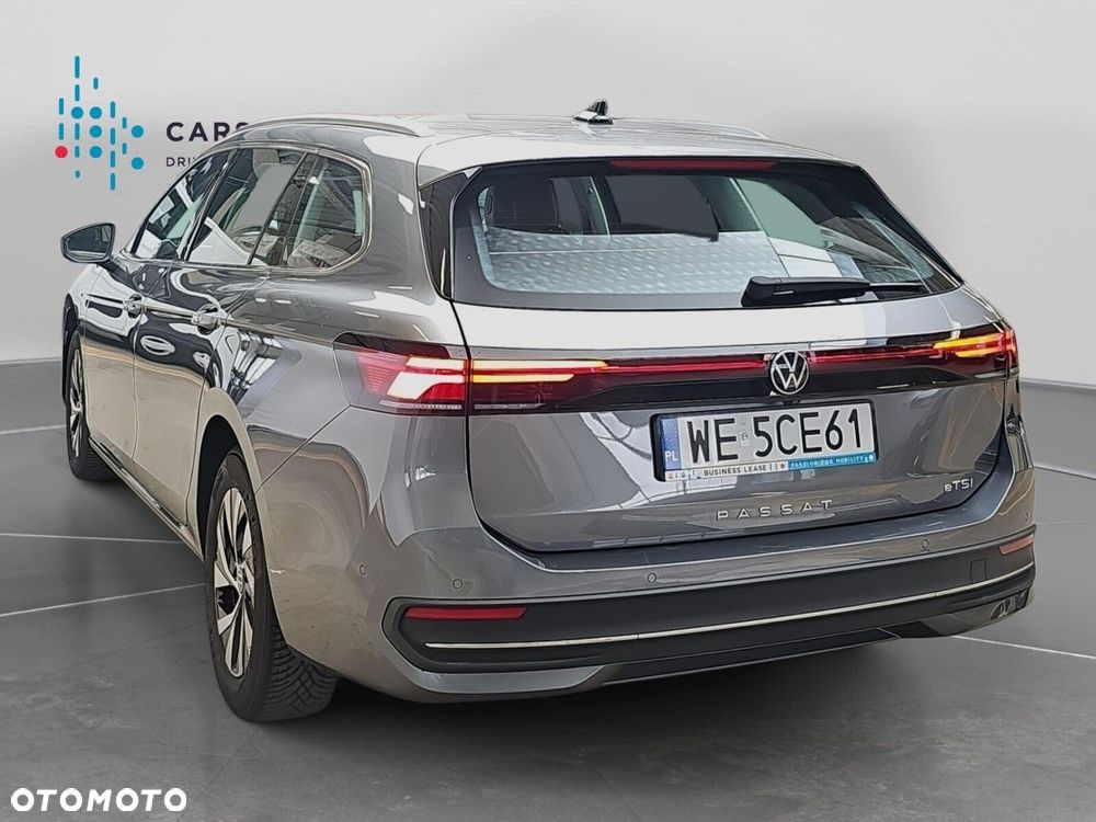 Volkswagen Passat - 27