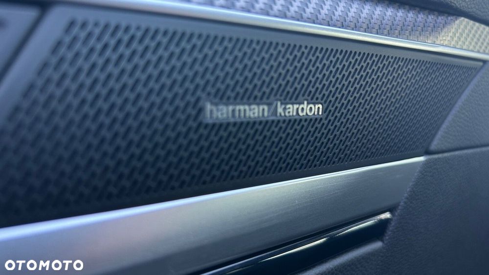 Volkswagen Arteon 2.0 TSI 4Motion R DSG - 13