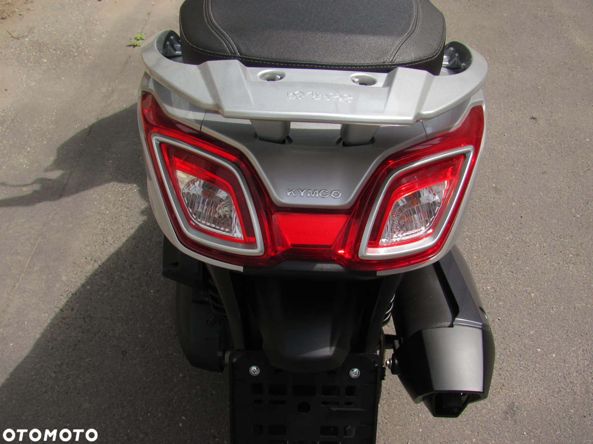 Kymco Downtown - 12