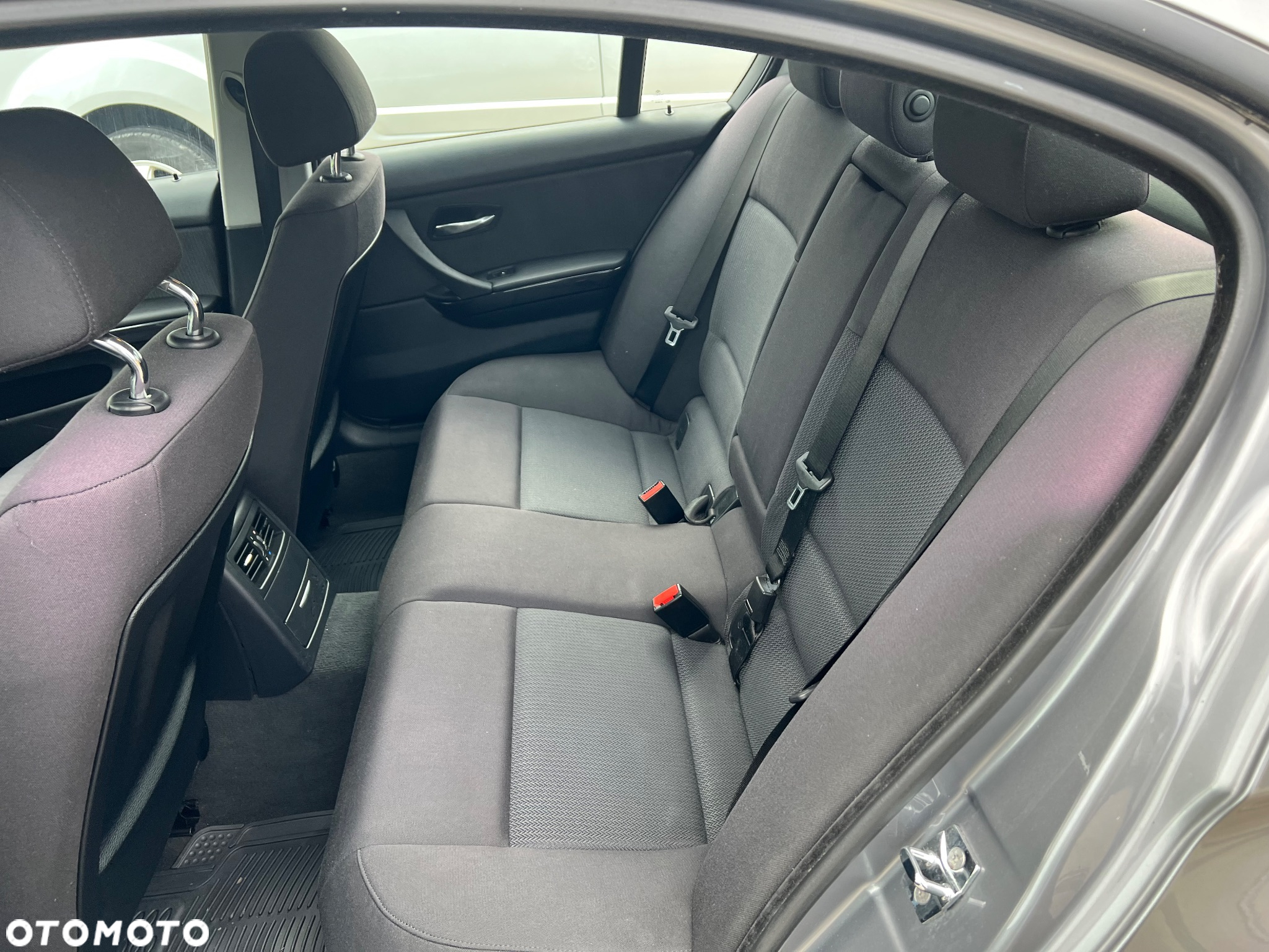 BMW Seria 3 320d xDrive - 24