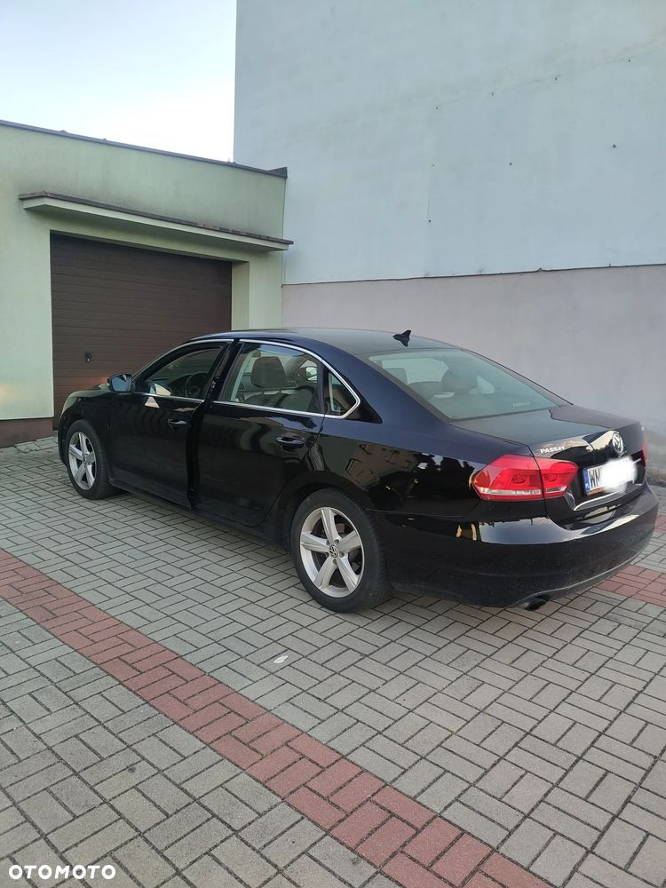 Volkswagen Passat 1.8 TSI BMT Highline DSG - 1