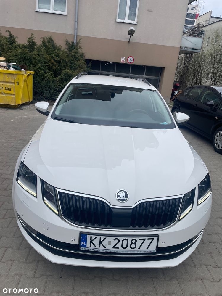Skoda Octavia 2.0 TDI Ambition DSG - 2