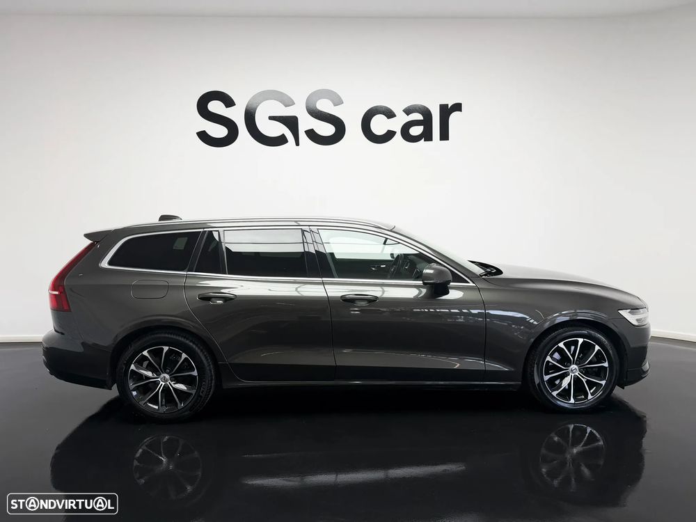 Volvo V60 2.0 B4 Momentum Plus Geartronic - 5