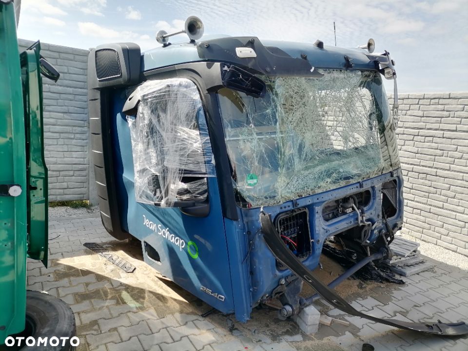 Kabina Antos Arocs Actros MP4 ClassicSpace L-cab - 1
