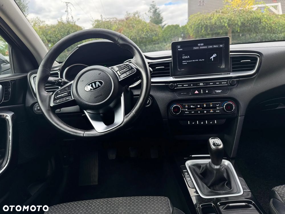 Kia Ceed 1.4 T-GDI L Business Line - 39