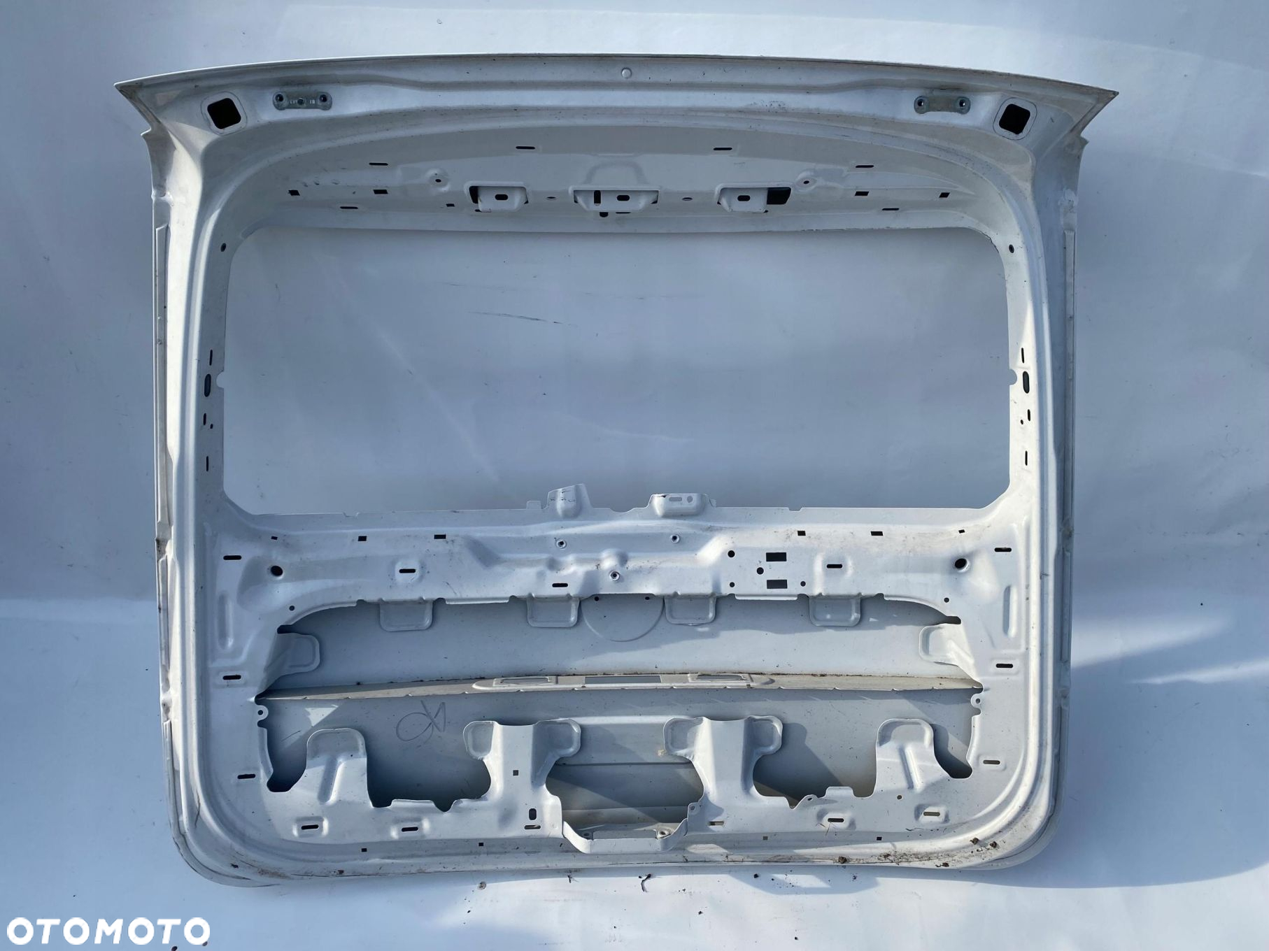 KLAPA TYŁ TYLNA POKRYWA BAGAZNIKA SKODA YETI LIFT - 7