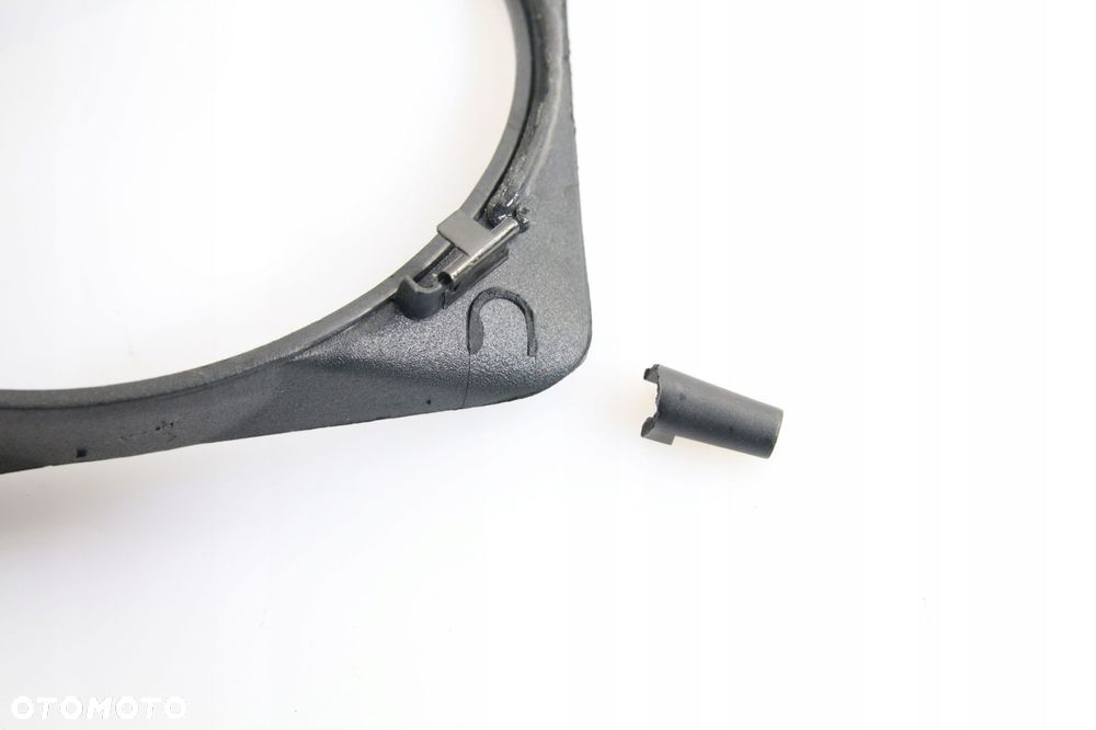 ramka maskownica wewnętrzna do reflektora lampy hella bmw 3 e36 compact - 2