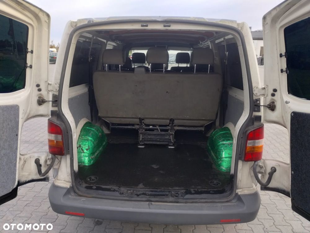 Volkswagen TRANSPORTER T5 - 9