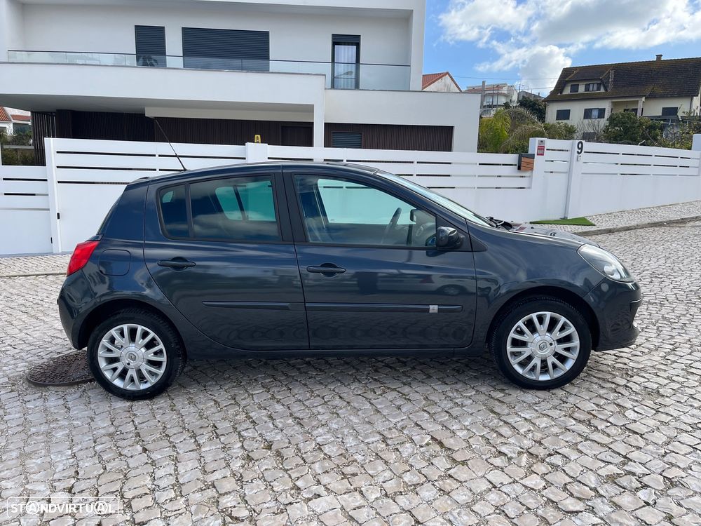 Renault Clio 1.2 16V Dynamique - 4