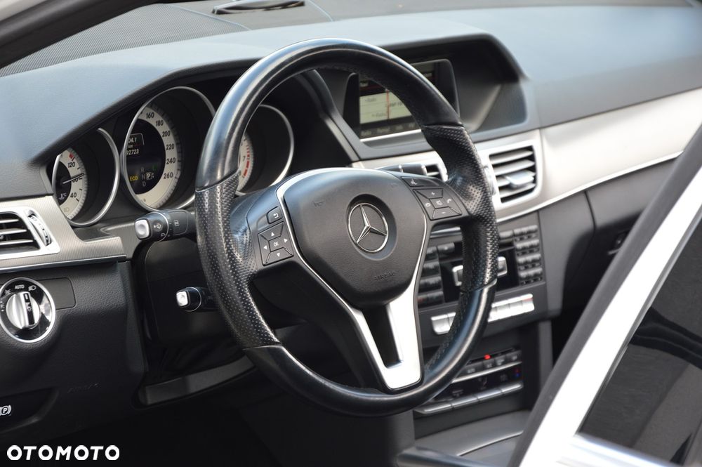 Mercedes-Benz Klasa E 200 7G-TRONIC Elegance - 25