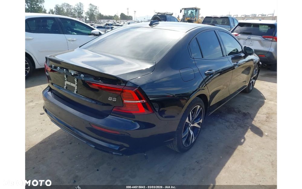 Volvo S60 - 3